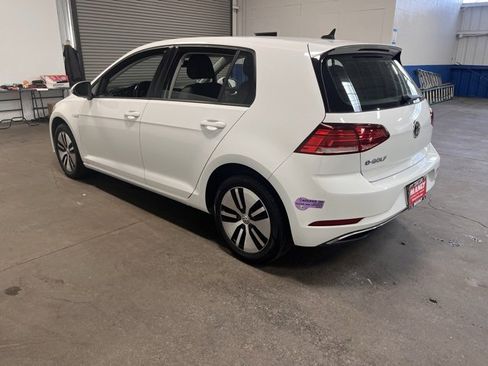 Used 2019 Volkswagen e-Golf SE w/ Driver Assistance Package image 3
