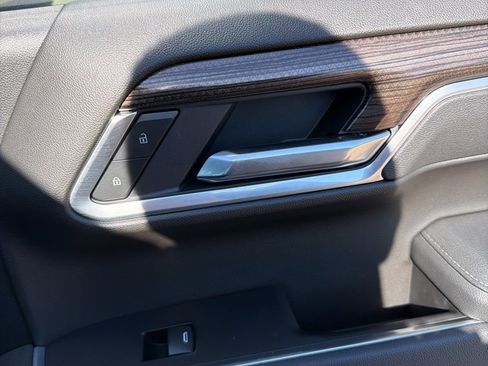 Used 2025 Chevrolet Silverado 1500 LT w/ Safety Package image 53