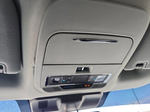 Used 2024 Ford F250 Lariat image 28