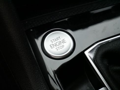Certified 2024 Volkswagen Taos SE AWD/4WD image 27