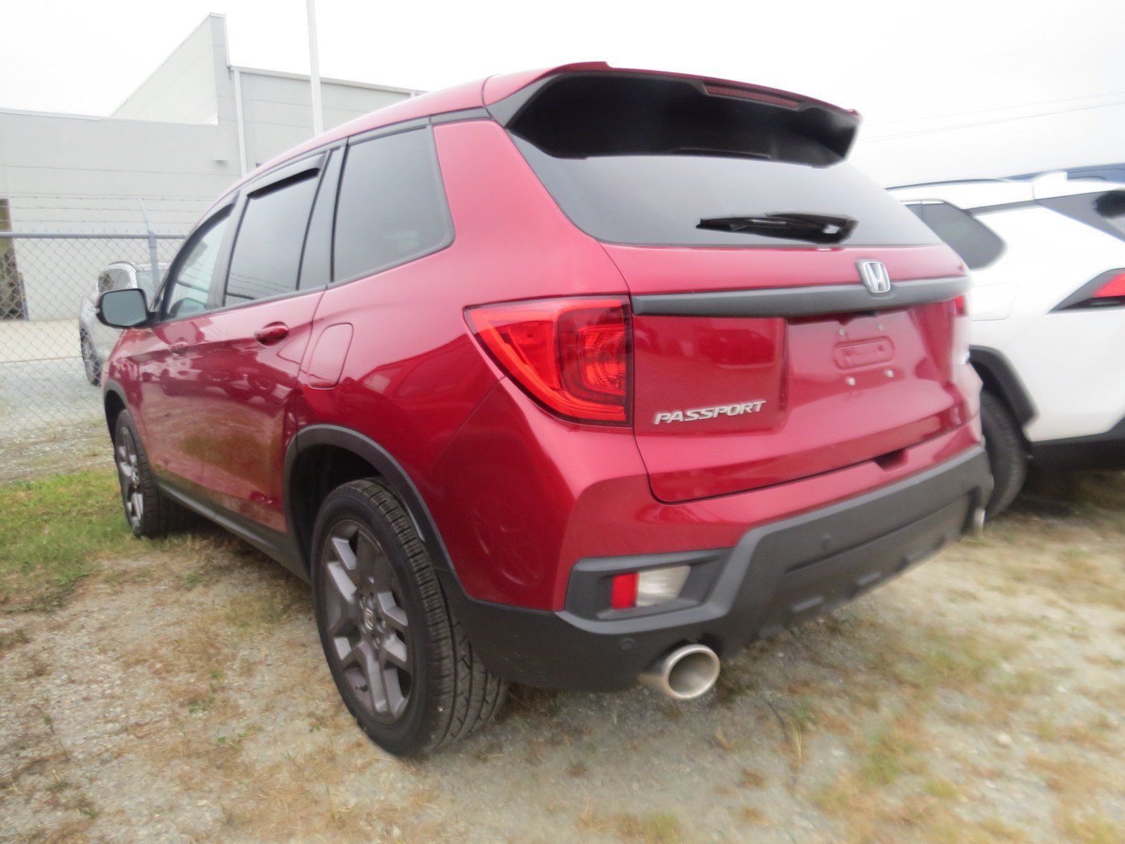 Used 2023 Honda Passport EX-L image 4