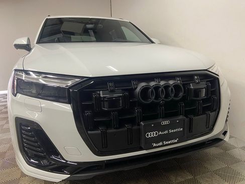 New 2026 Audi Q7 3.0T Premium Plus AWD/4WD image 2
