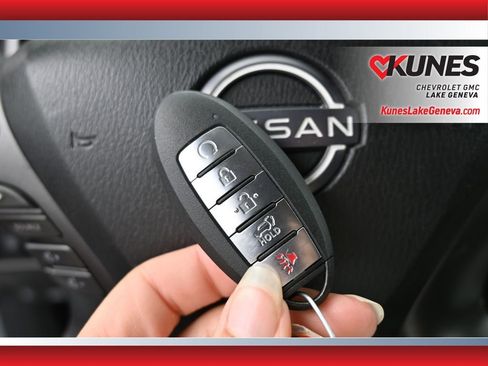 Used 2023 Nissan Murano SL image 39