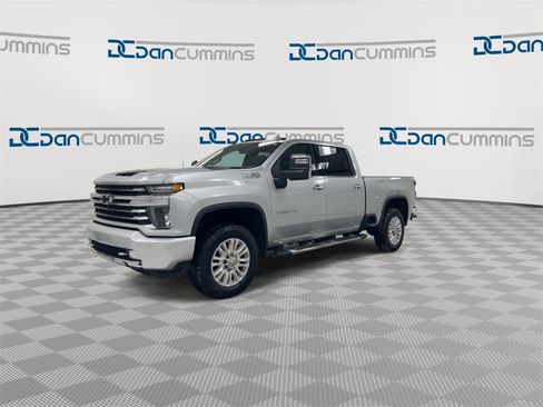 Used 2023 Chevrolet Silverado 2500 High Country image 4