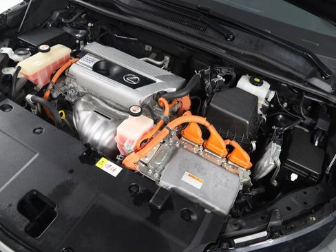 Used 2018 Lexus NX 300h AWD image 15