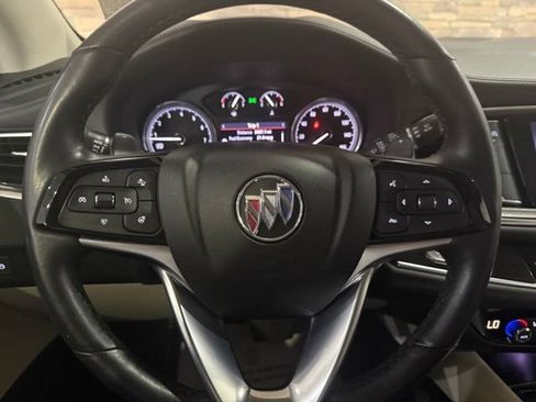 Used 2022 Buick Enclave Essence w/ Experience Buick Package FWD image 15