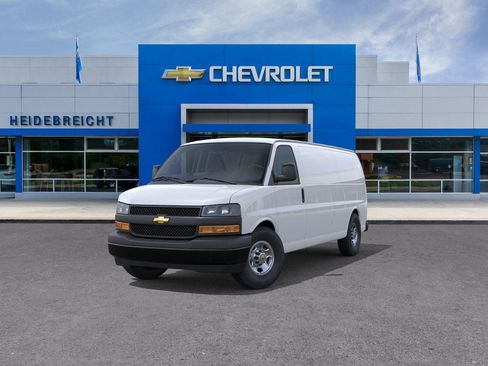 New 2026 Chevrolet Express 2500 Extended w/ Driver Convenience Package RWD image 32