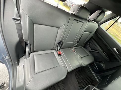 Used 2020 Volkswagen Atlas Cross Sport SEL image 27