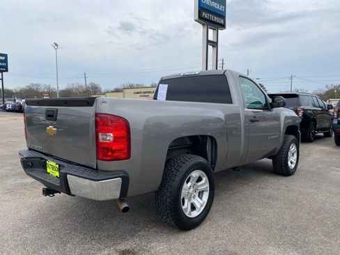 Used 2013 Chevrolet Silverado 1500 W/T image 6