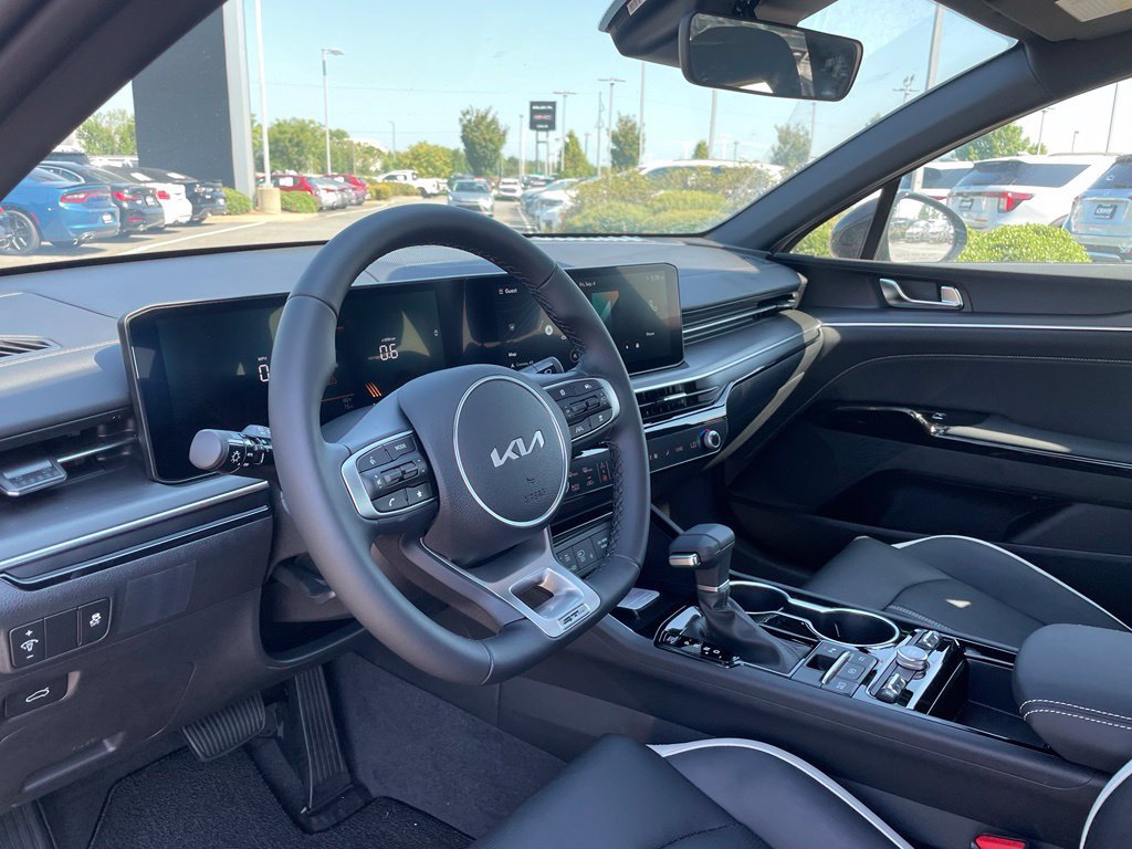 New 2026 Kia K5 GT-Line FWD image 9