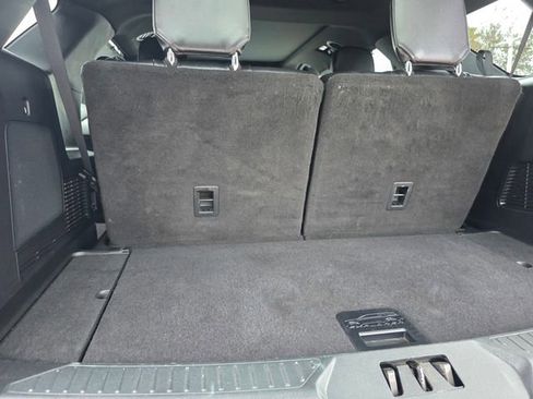 Used 2020 Ford Explorer ST image 14