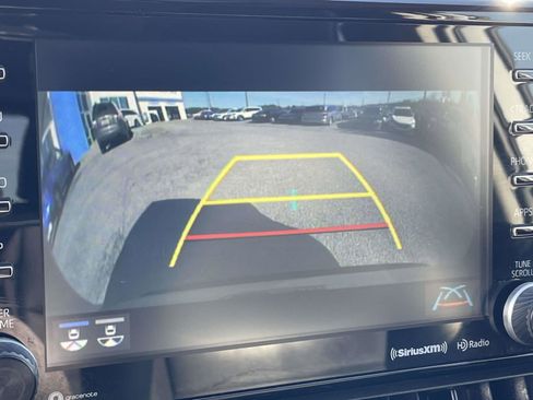 Used 2019 Toyota RAV4 Limited image 21