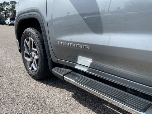 Used 2023 GMC Sierra 1500 SLT w/ SLT Premium Plus Package image 10