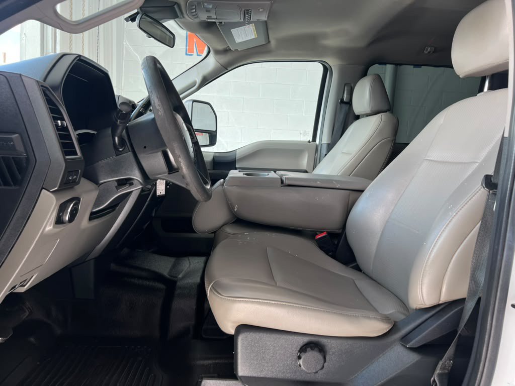 Used 2022 Ford F350 XL w/ Power Equipment Group AWD/4WD image 9