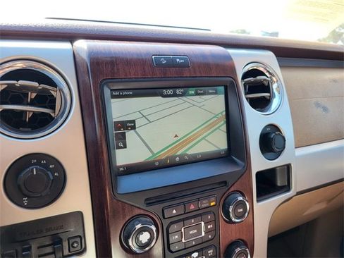 Used 2014 Ford F150 King Ranch w/ King Ranch Luxury Package image 10