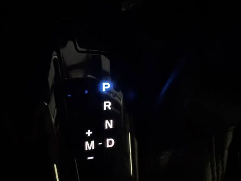 Used 2020 Toyota C-HR Limited image 50