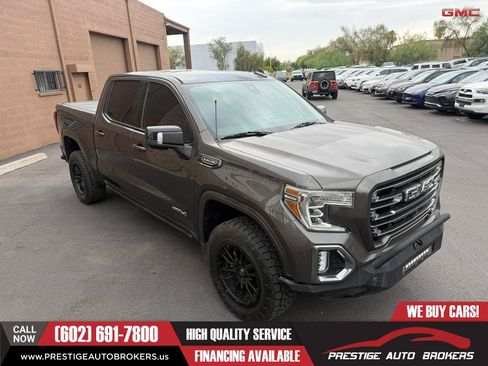 Used 2019 GMC Sierra 1500 AT4 w/ AT4 Premium Package AWD/4WD image 4