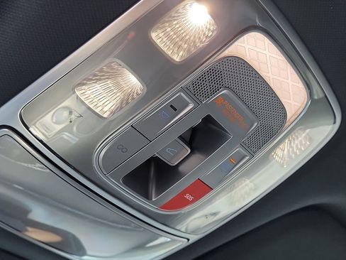 Used 2025 Genesis GV70 2.5T w/ Sport Prestige Package image 24