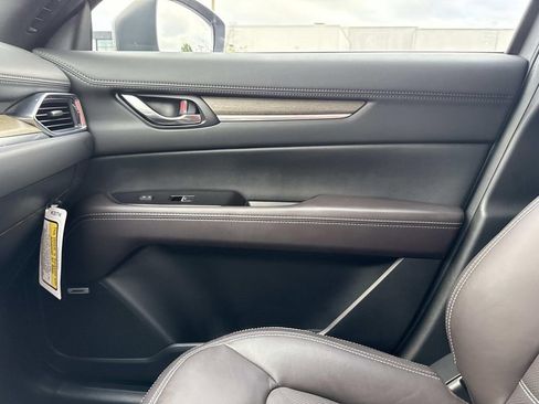 Used 2025 MAZDA CX-5 Signature image 31