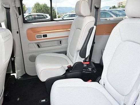 New 2025 Volkswagen ID. Buzz 1st Edition image 9