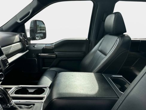 Used 2022 Ford F350 Lariat w/ Lariat Ultimate Package AWD/4WD image 25
