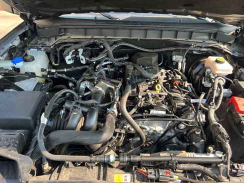 Used 2024 Ford Bronco Big Bend AWD/4WD image 35