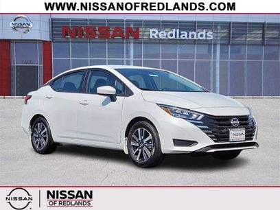 New 2025 Nissan Versa SV w/ Trunk Package