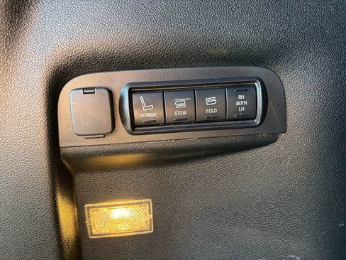 Used 2019 Ford Explorer Sport w/ Equipment Group 401A image 13