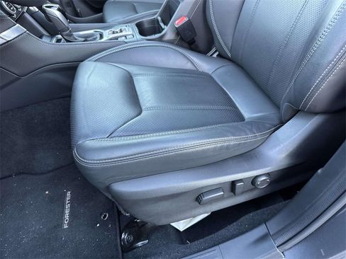 Used 2024 Subaru Forester Limited image 17