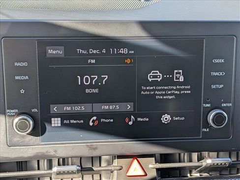 Used 2024 Kia Sportage LX image 17