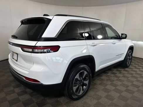 Used 2022 Jeep Grand Cherokee Limited 4xe w/ Luxury Tech Group II image 3