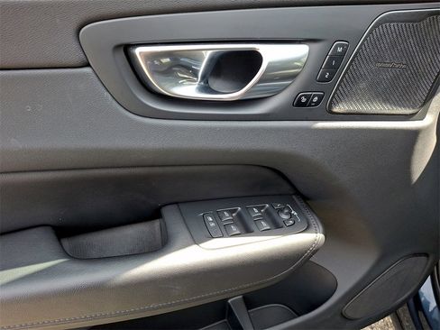 Used 2023 Volvo XC60 B5 Plus w/ Protection Package Premier image 13