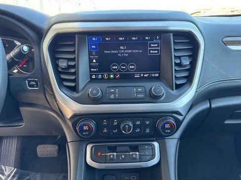 Used 2023 GMC Acadia SLE w/ Driver Convenience Package image 14