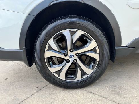 Used 2021 Subaru Outback Limited XT AWD/4WD image 7