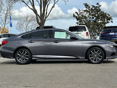 Used 2021 Honda Accord EX-L image 3