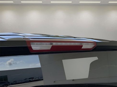 Used 2024 GMC Sierra 1500 SLE image 21