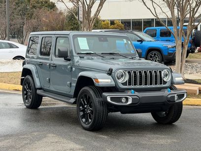 Used 2024 Jeep Wrangler Unlimited Sahara w/ Dual Top Group