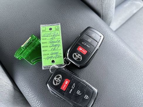 Used 2025 Toyota Camry LE FWD image 31