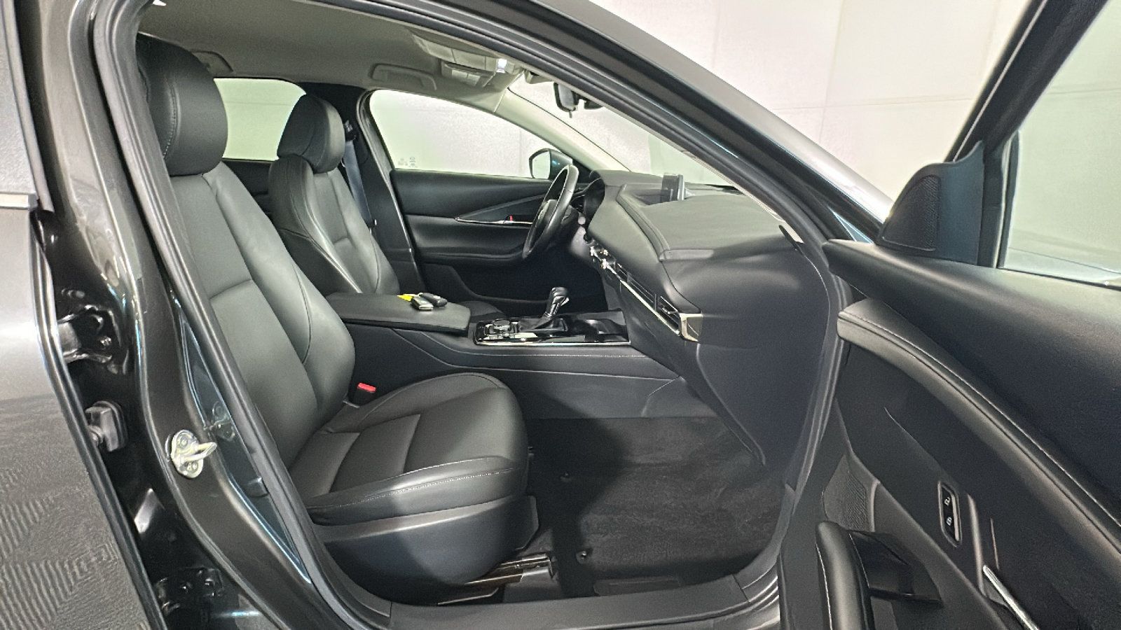 Used 2023 MAZDA CX-30 AWD 2.5 S w/ Preferred Package image 34