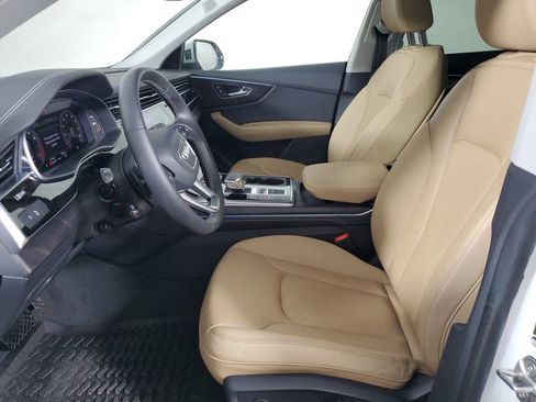 Used 2025 Audi Q8 Premium Plus AWD/4WD image 21