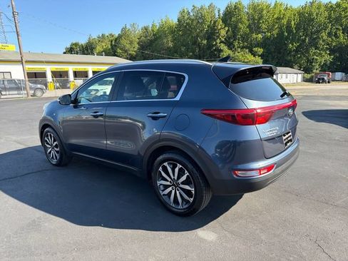 Used 2017 Kia Sportage EX w/ EX Premium Package FWD image 8