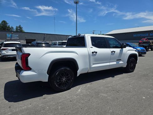 Used 2025 Toyota Tundra SR5 AWD/4WD image 6