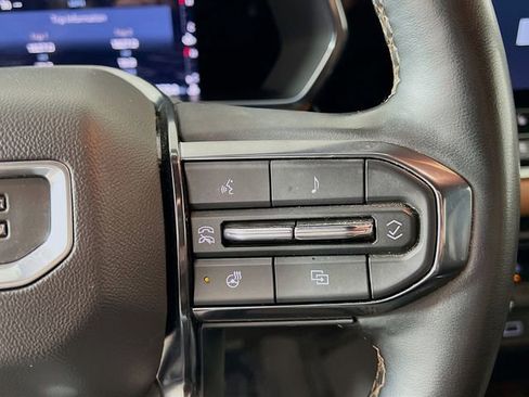 Used 2023 GMC Canyon AT4 w/ AT4 Premium Package image 31