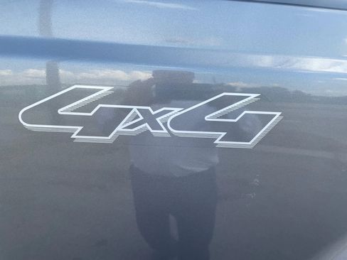 Used 2009 Ford F350 Lariat image 12