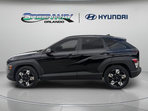 Used 2025 Hyundai Kona SEL FWD image 5
