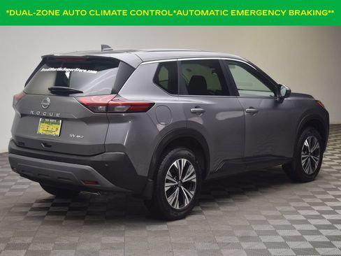 Used 2023 Nissan Rogue SV AWD/4WD image 8
