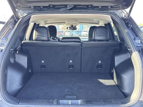 Used 2023 Jeep Cherokee Altitude Lux image 10