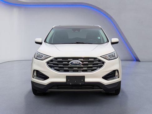 Used 2021 Ford Edge SEL w/ Convenience Package image 3