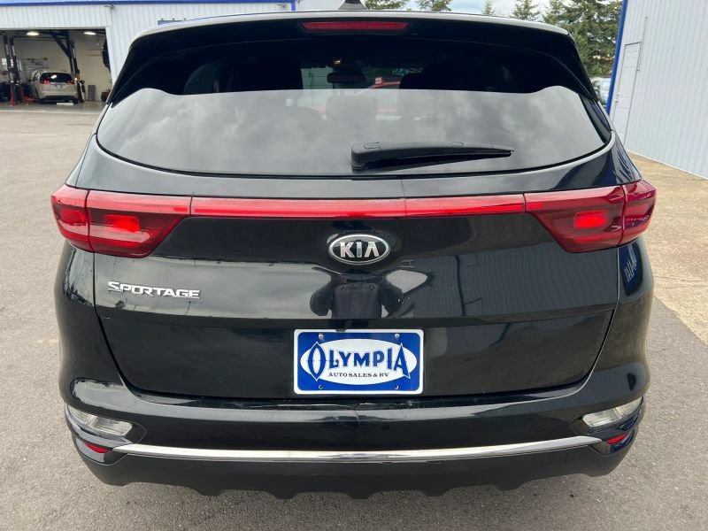 Used 2020 Kia Sportage LX AWD/4WD image 14
