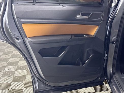 Used 2019 Volkswagen Atlas SEL Premium image 20